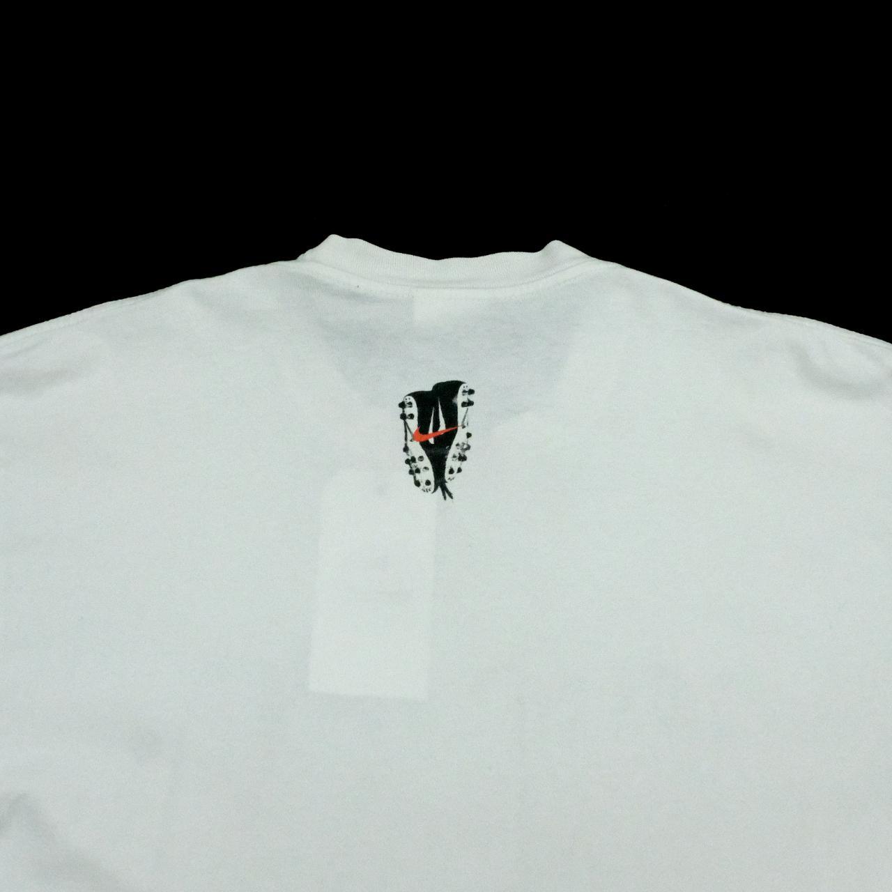 Nike T-shirt