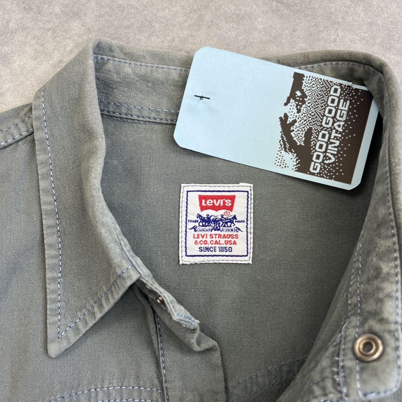 Levi's Shirt