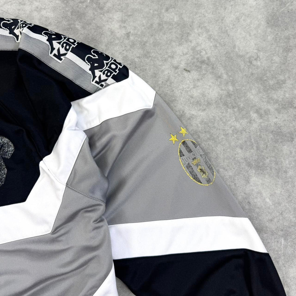 Vintage Kappa Juventus jacket