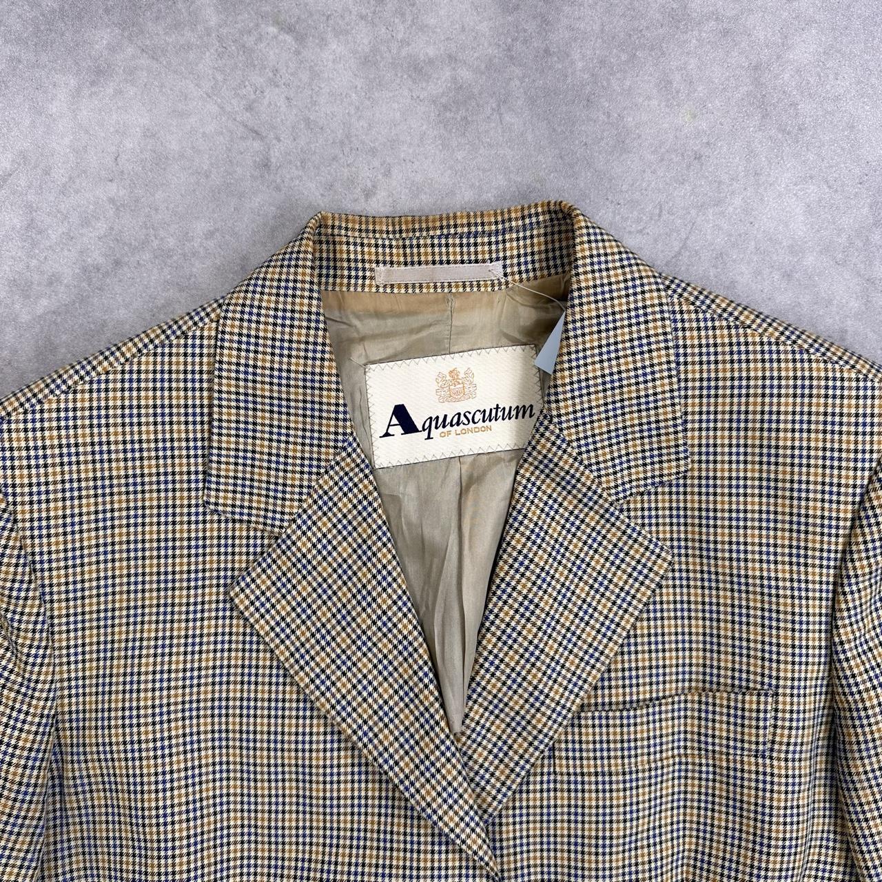 Aquascutum check blazer