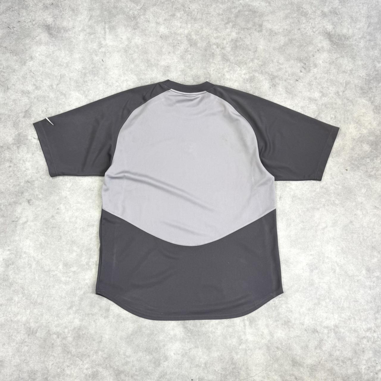 Nike t-shirt