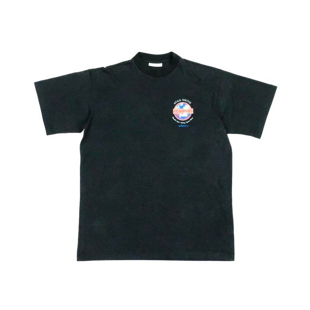 Vintage 90s Adidas Stan Smith t-shirt