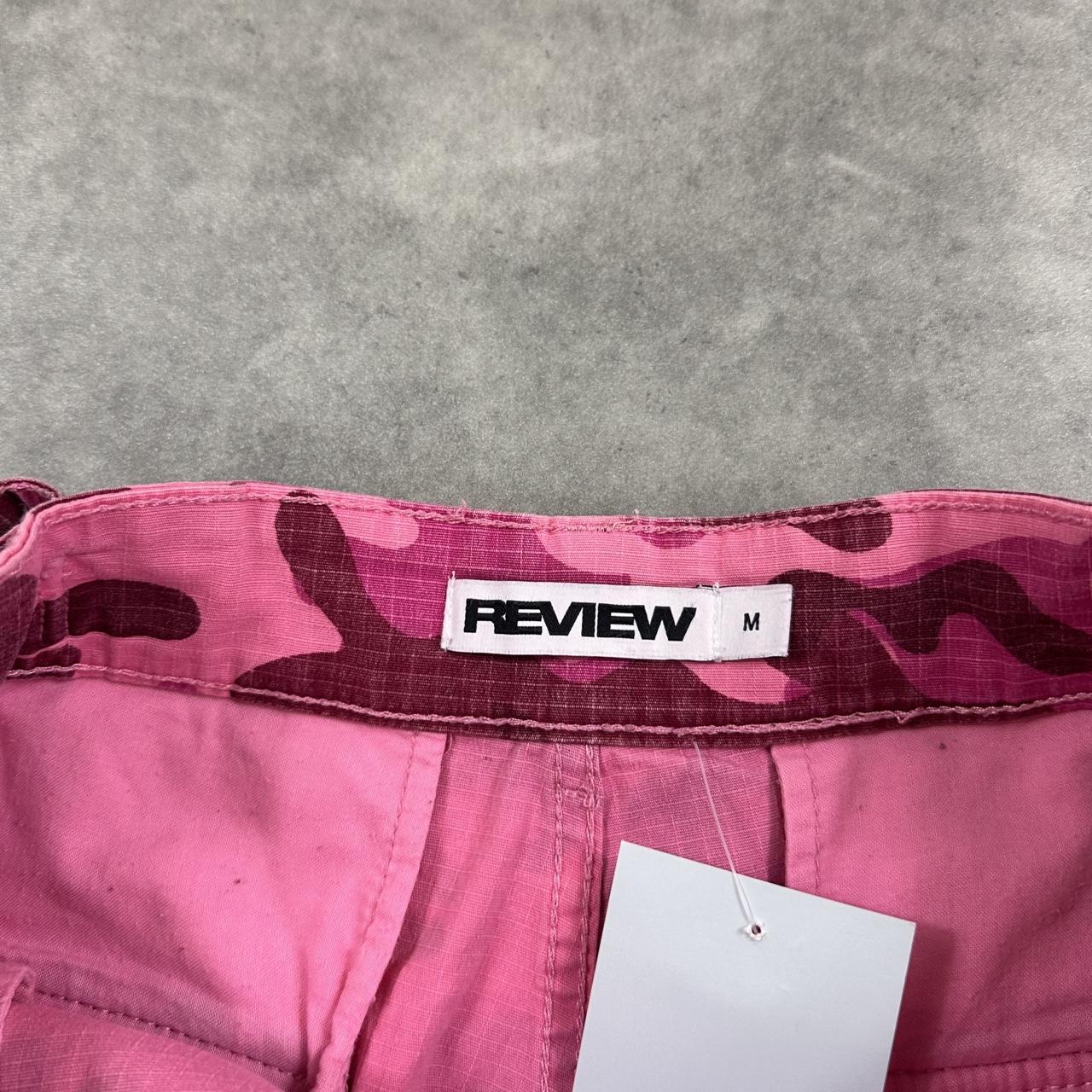 Review pink camo trousers