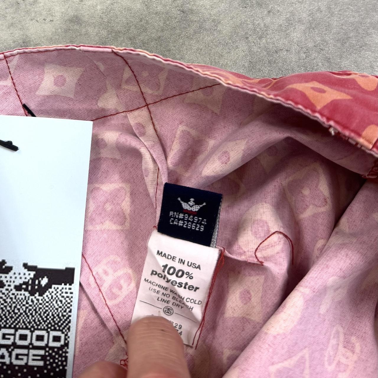Vintage Stussy print shorts