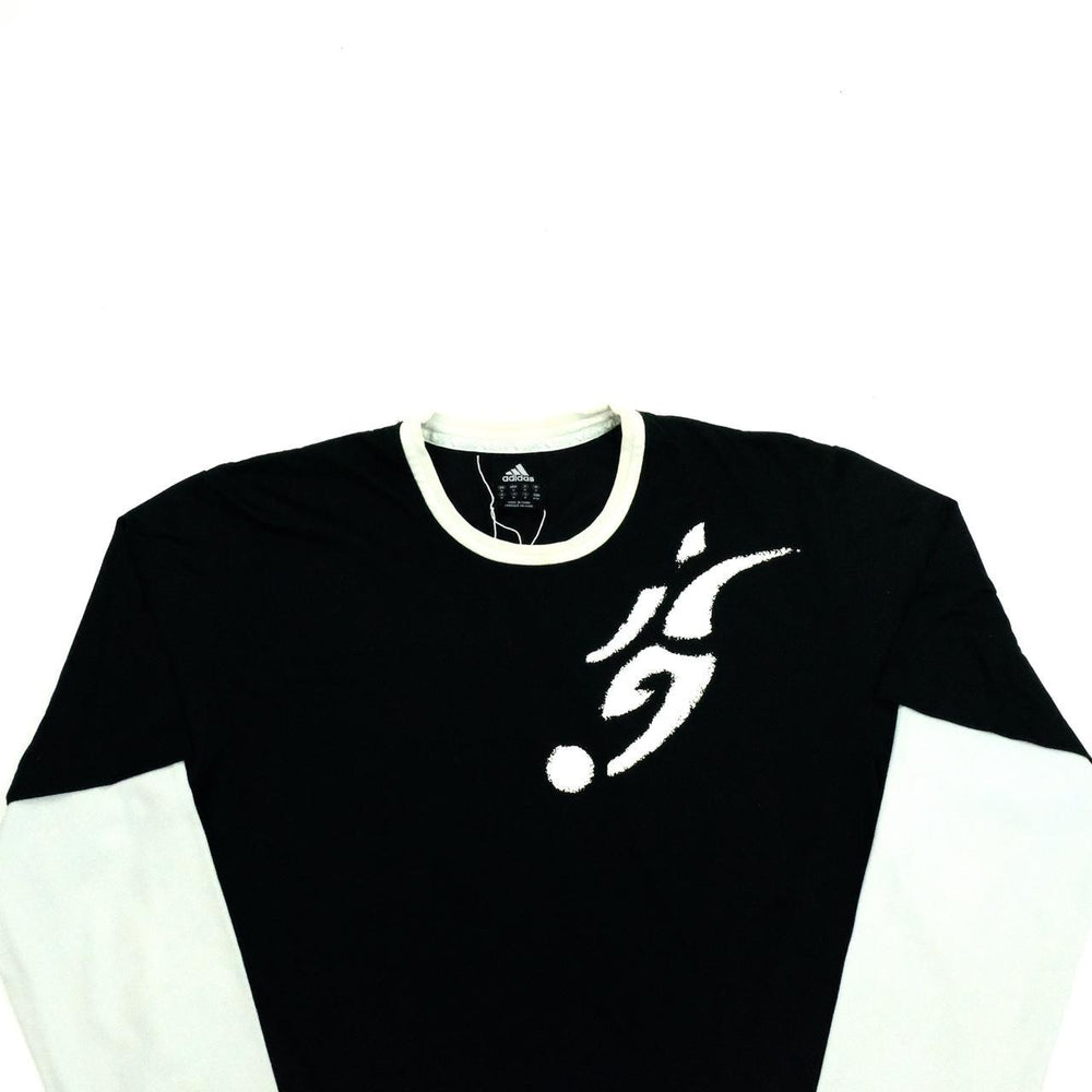 Adidas T-shirt