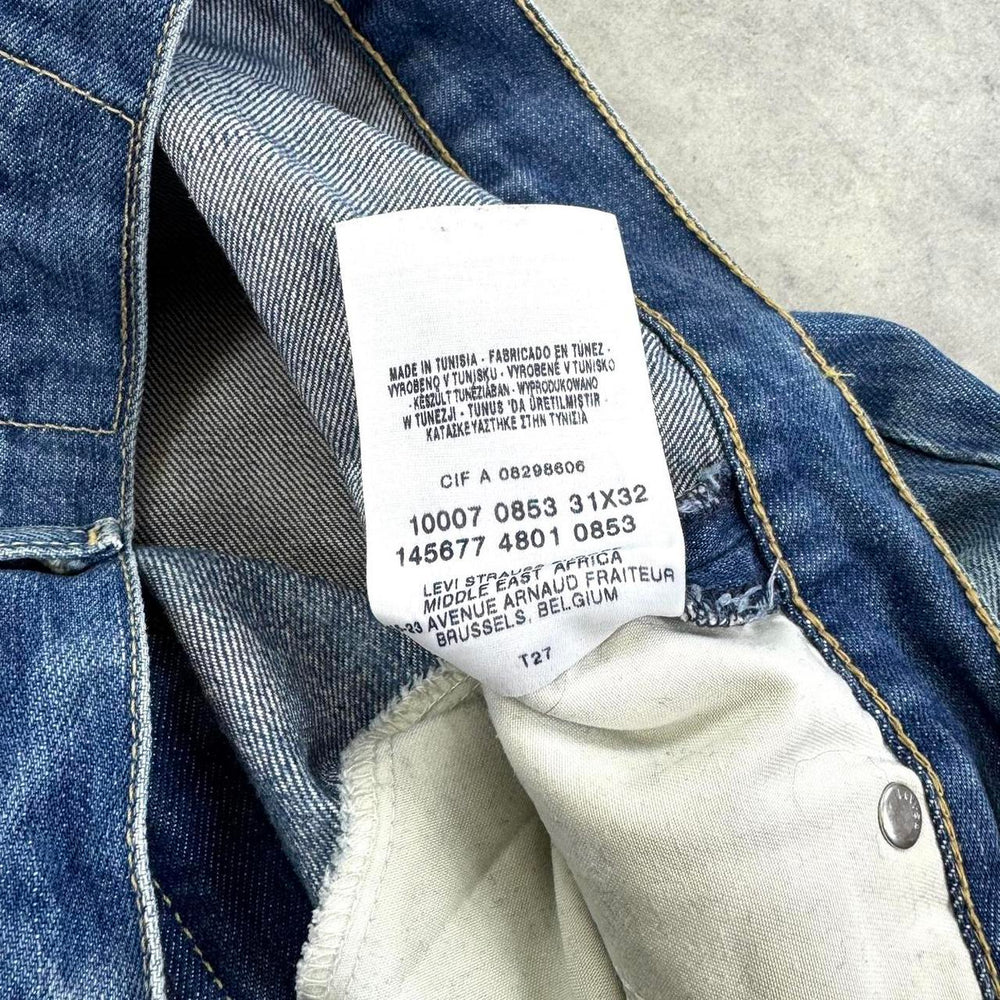 Vintage Levi’s Engineered twisted jeans