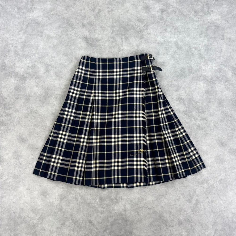 Burberry skirt