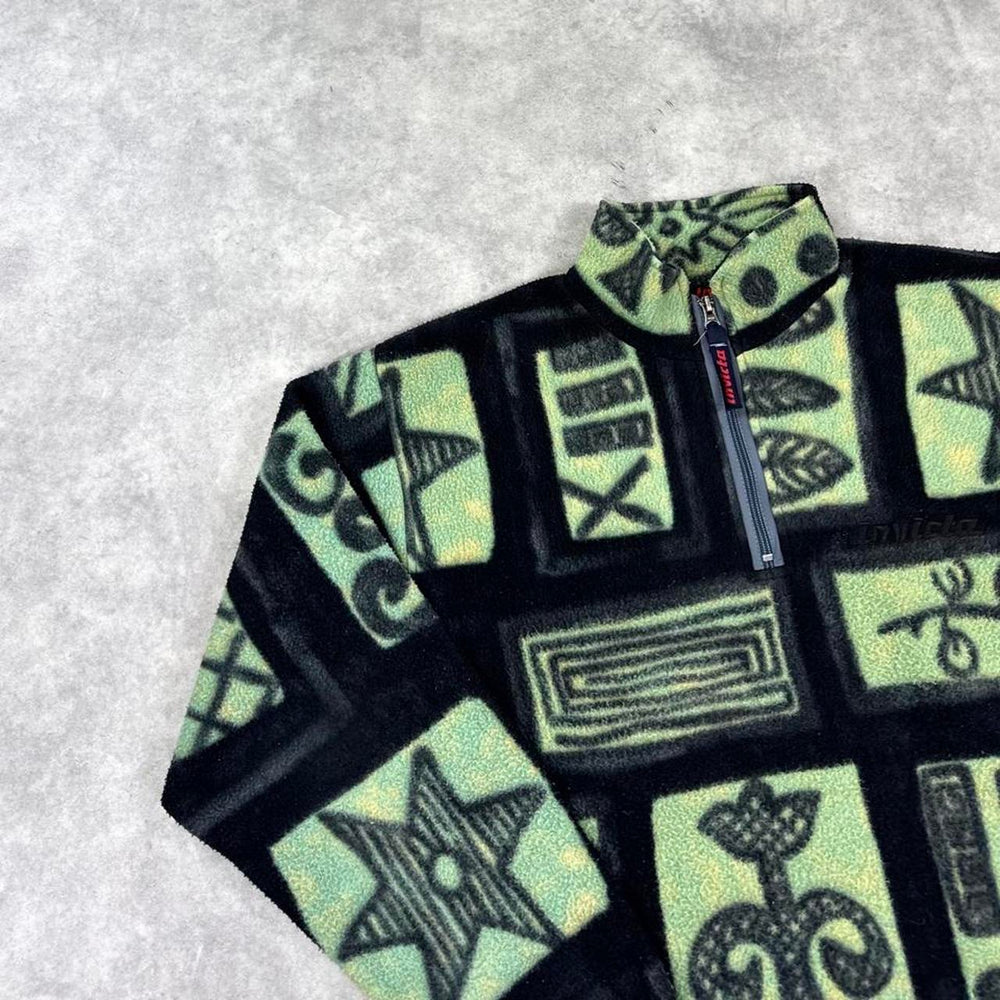 Invicta print fleece
