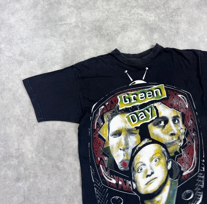 Vintage Green Day band t-shirt