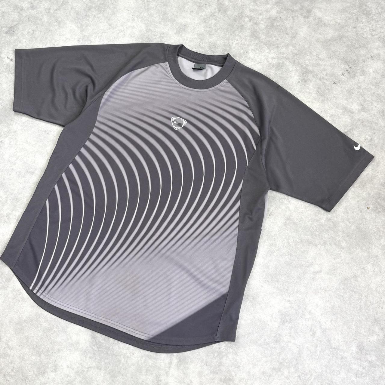 Nike t-shirt