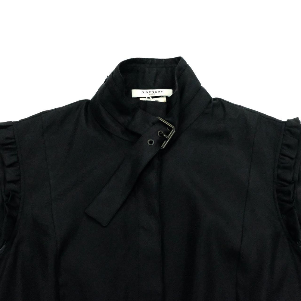 Givenchy Sleeveless Blouse