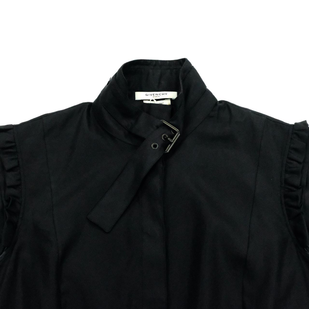 Givenchy Sleeveless Blouse
