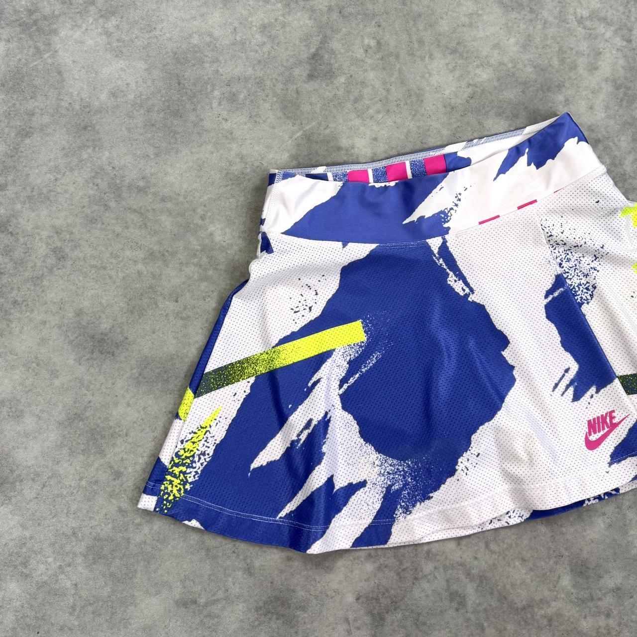 Nike Challenge Court print skirt