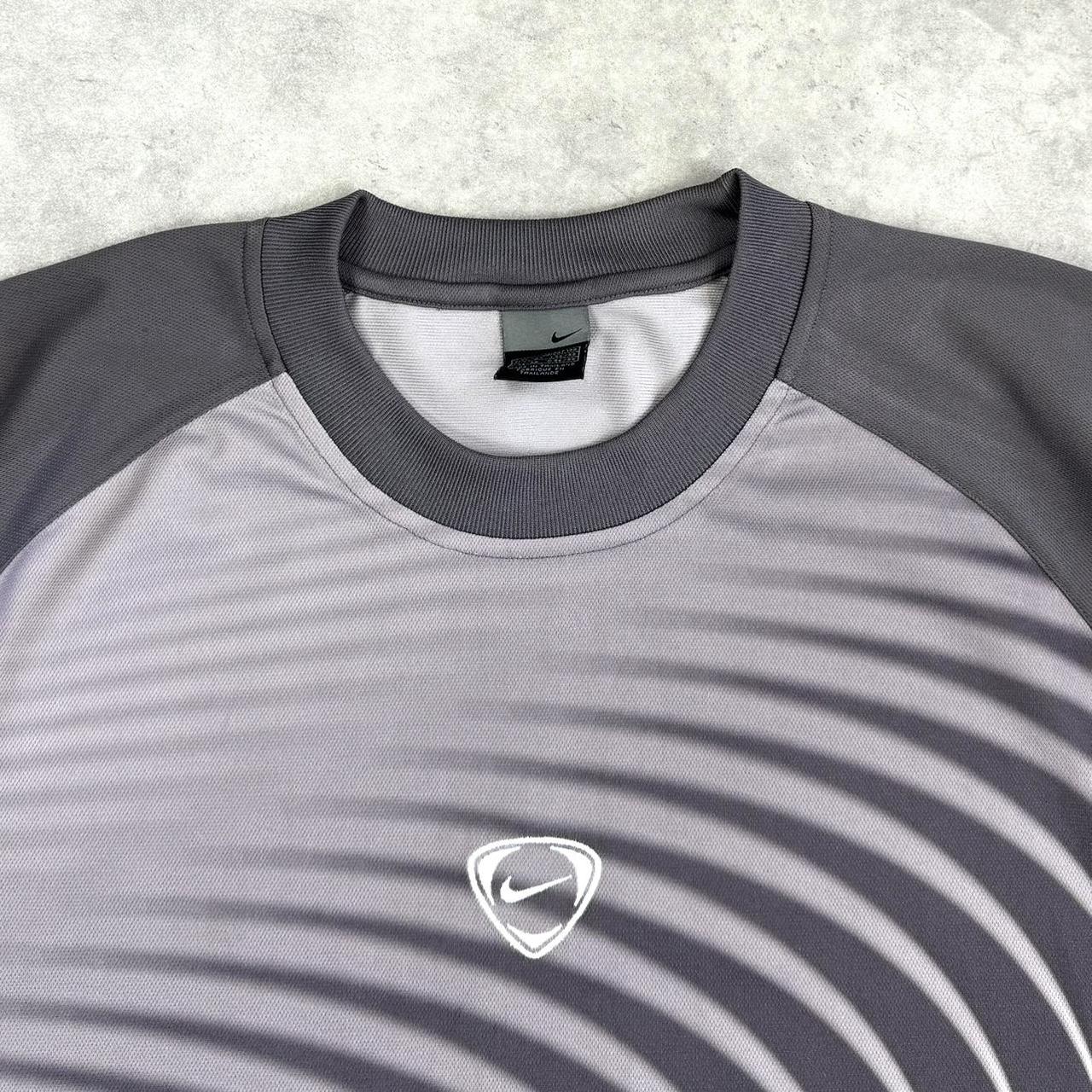Nike t-shirt