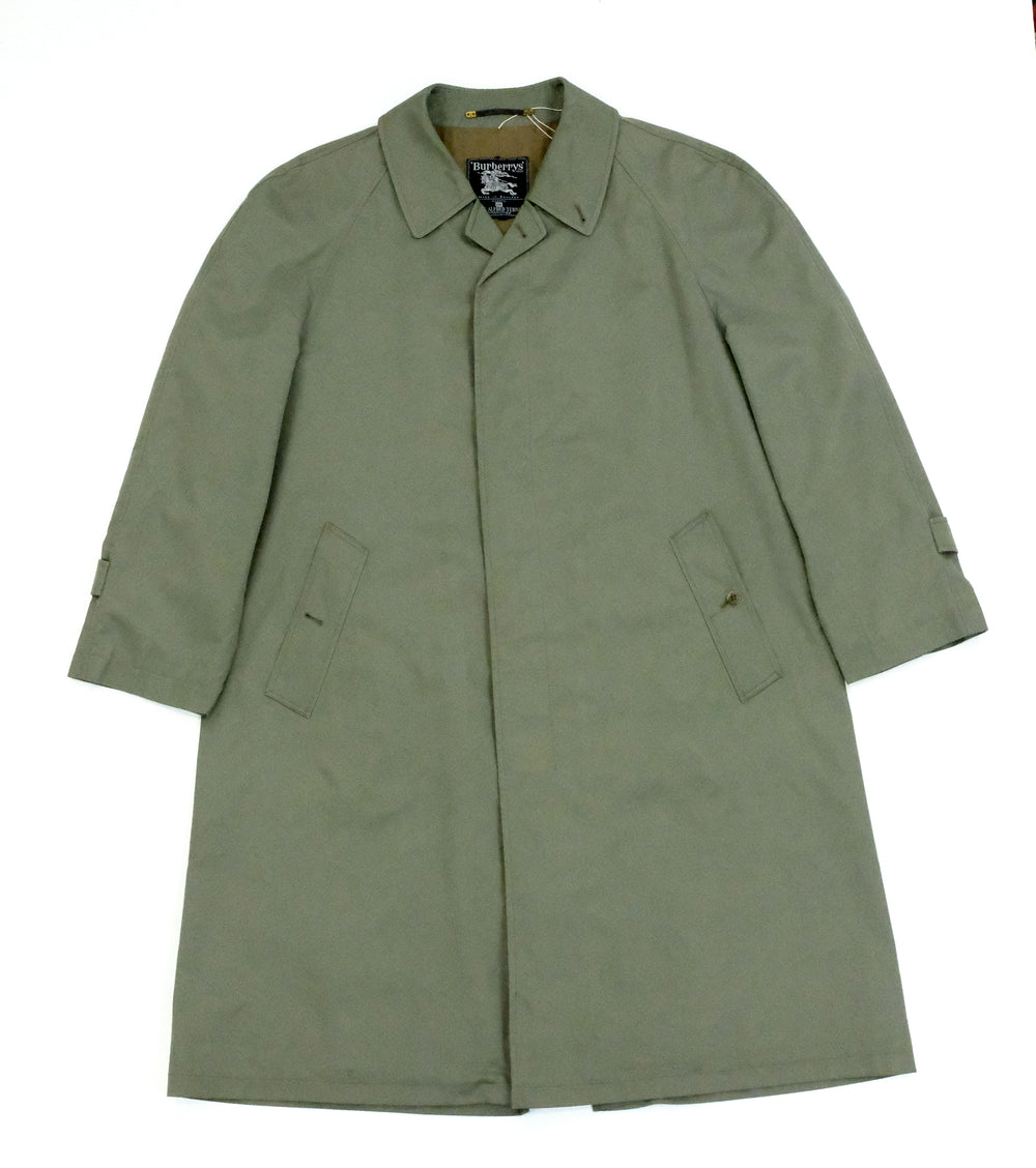 Vintage Burberry light khaki trenchcoat