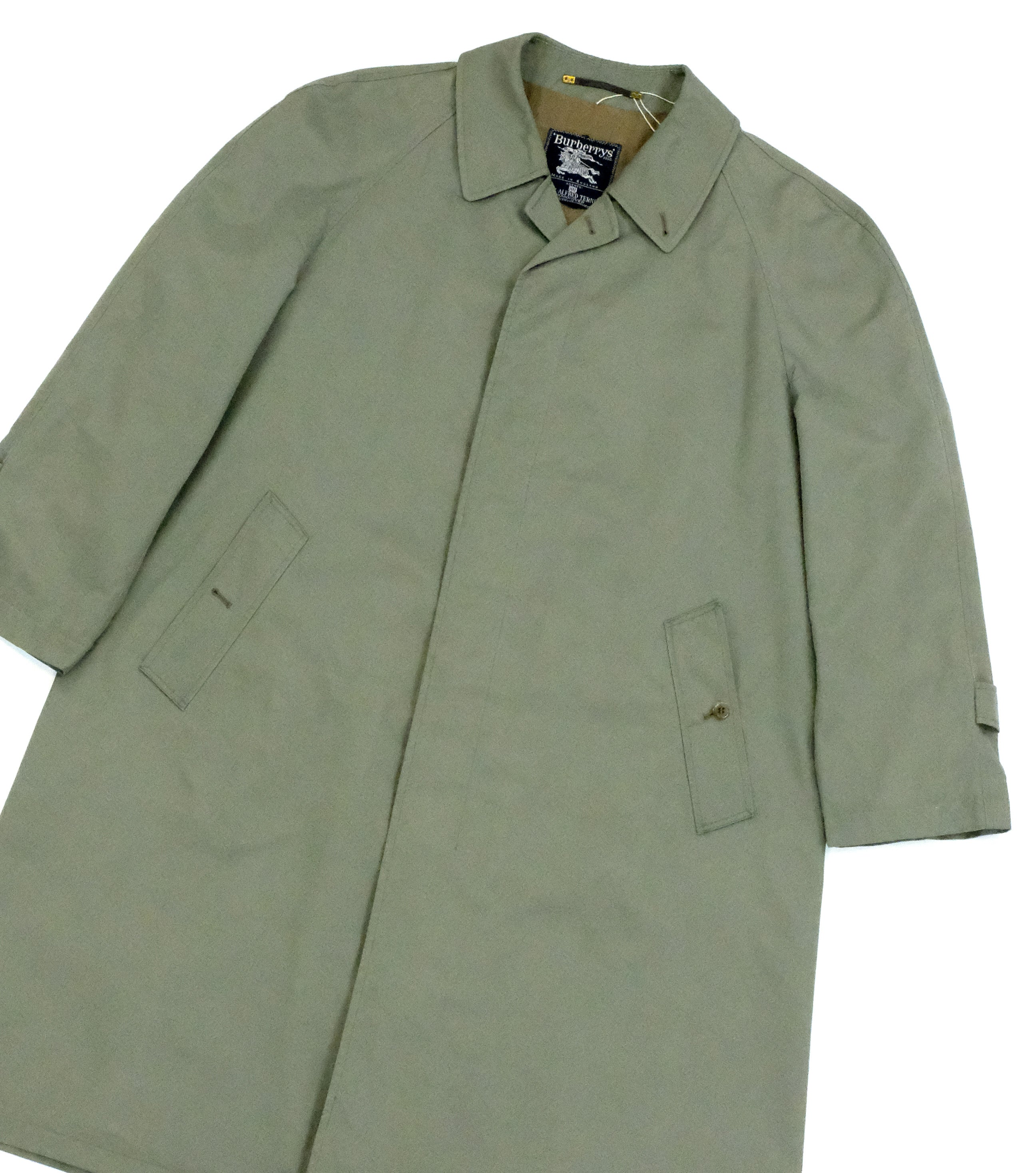 Vintage Burberry light khaki trenchcoat