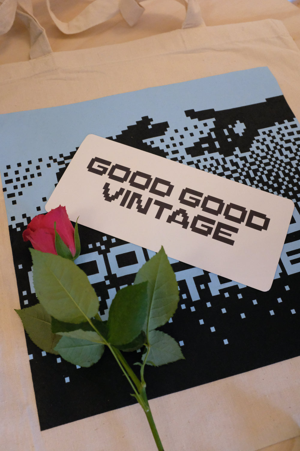 Gift Cards & Totes