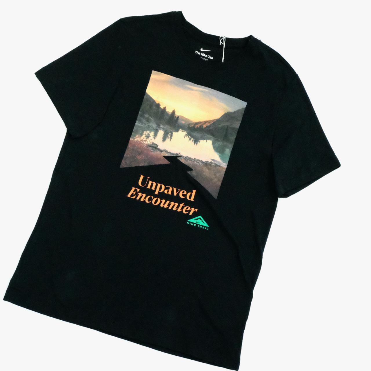 Nike trail print t-shirt