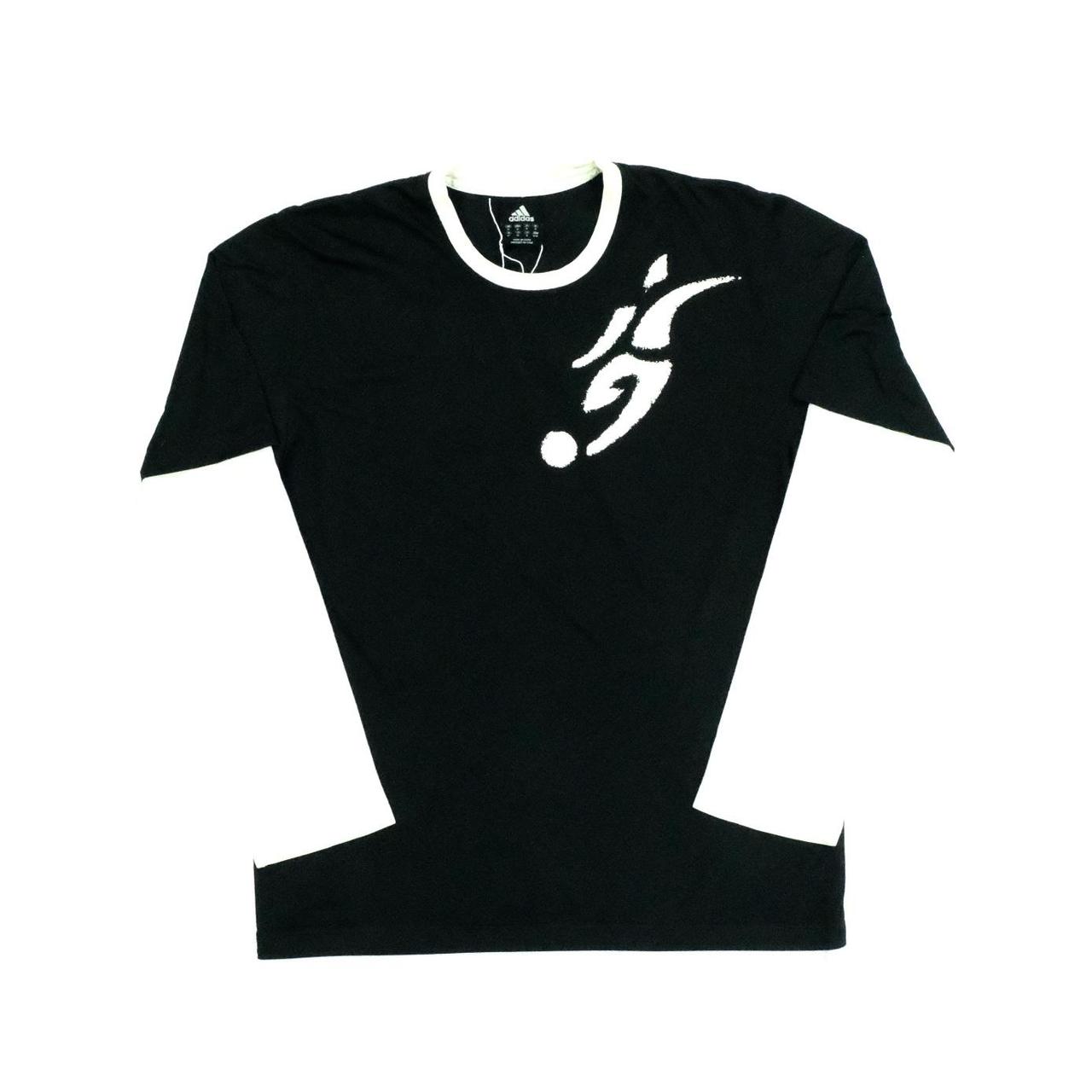 Adidas T-shirt