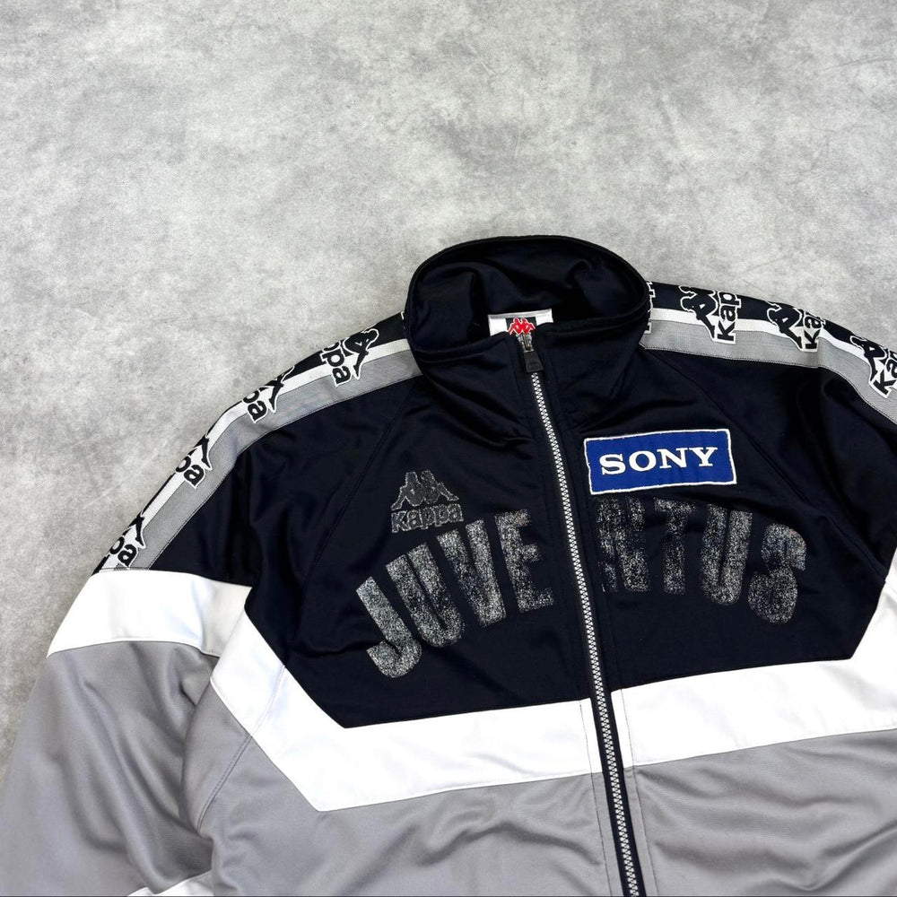 Vintage Kappa Juventus jacket