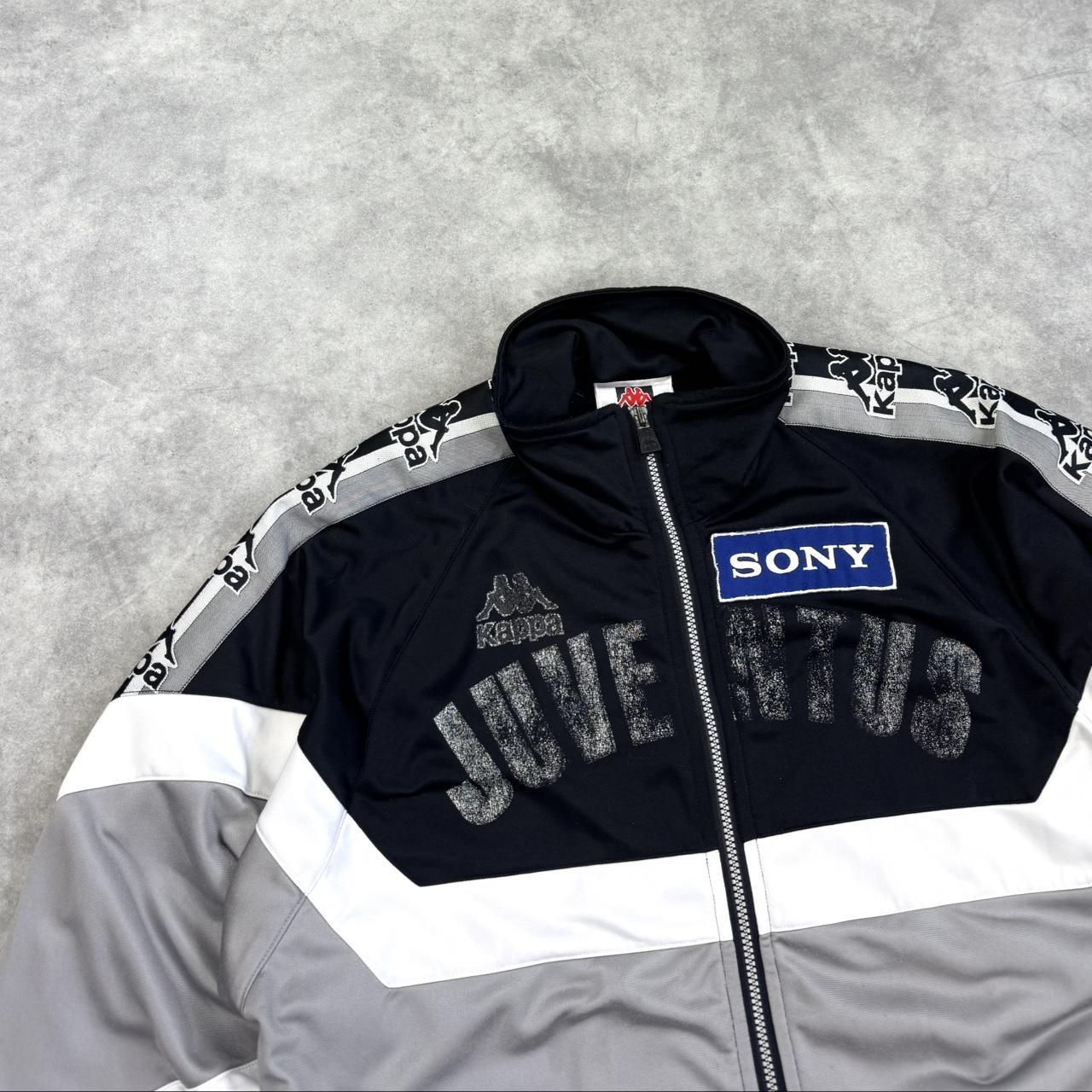 Vintage Kappa Juventus jacket