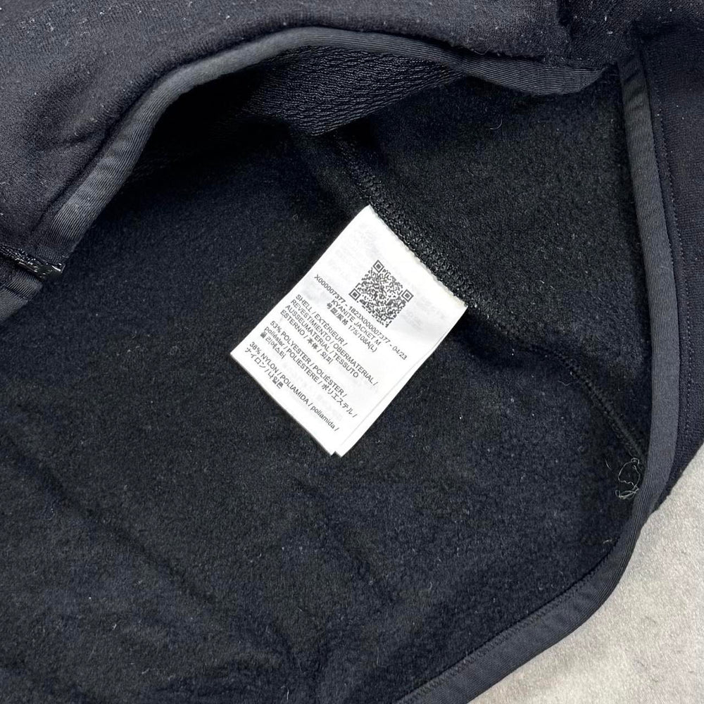 Arc’teryx tech jacket