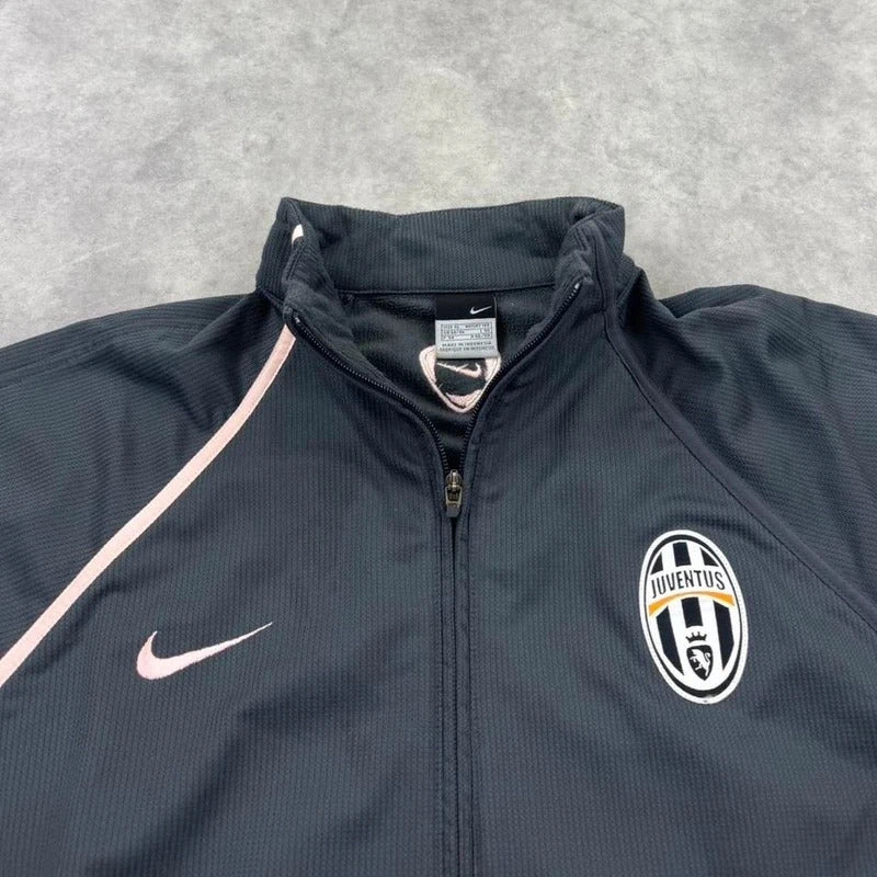 Vintage 2004-05 Nike Juventus FC training jacket