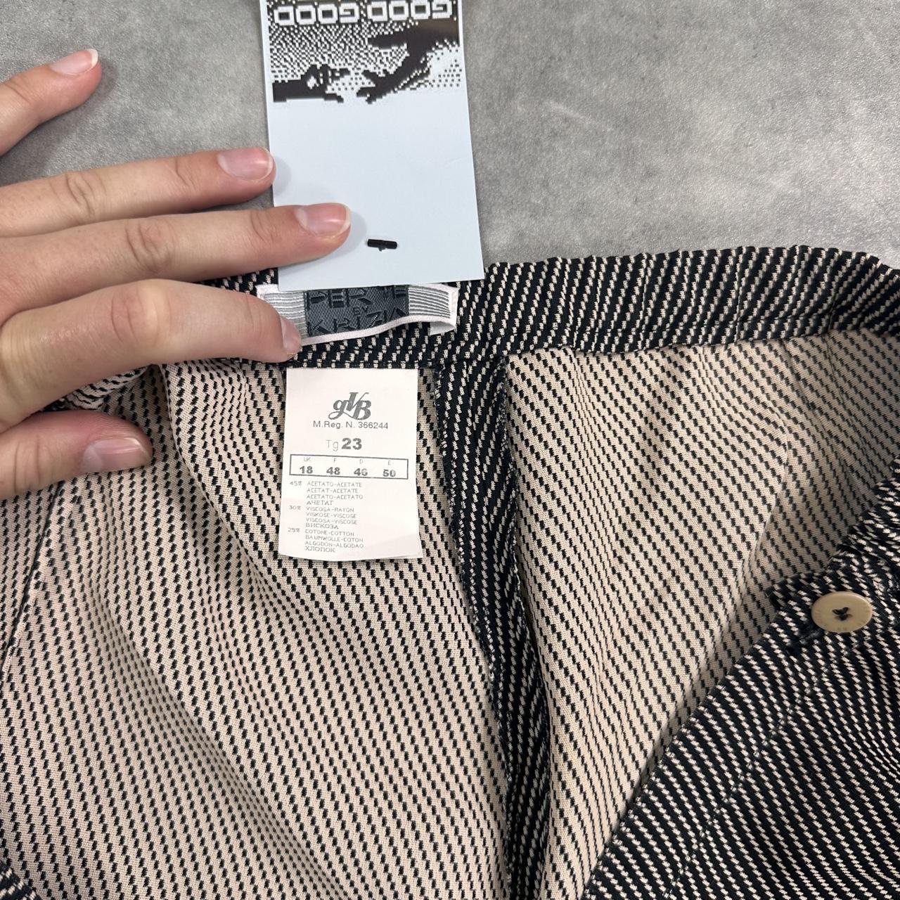 GVB striped grey trousers