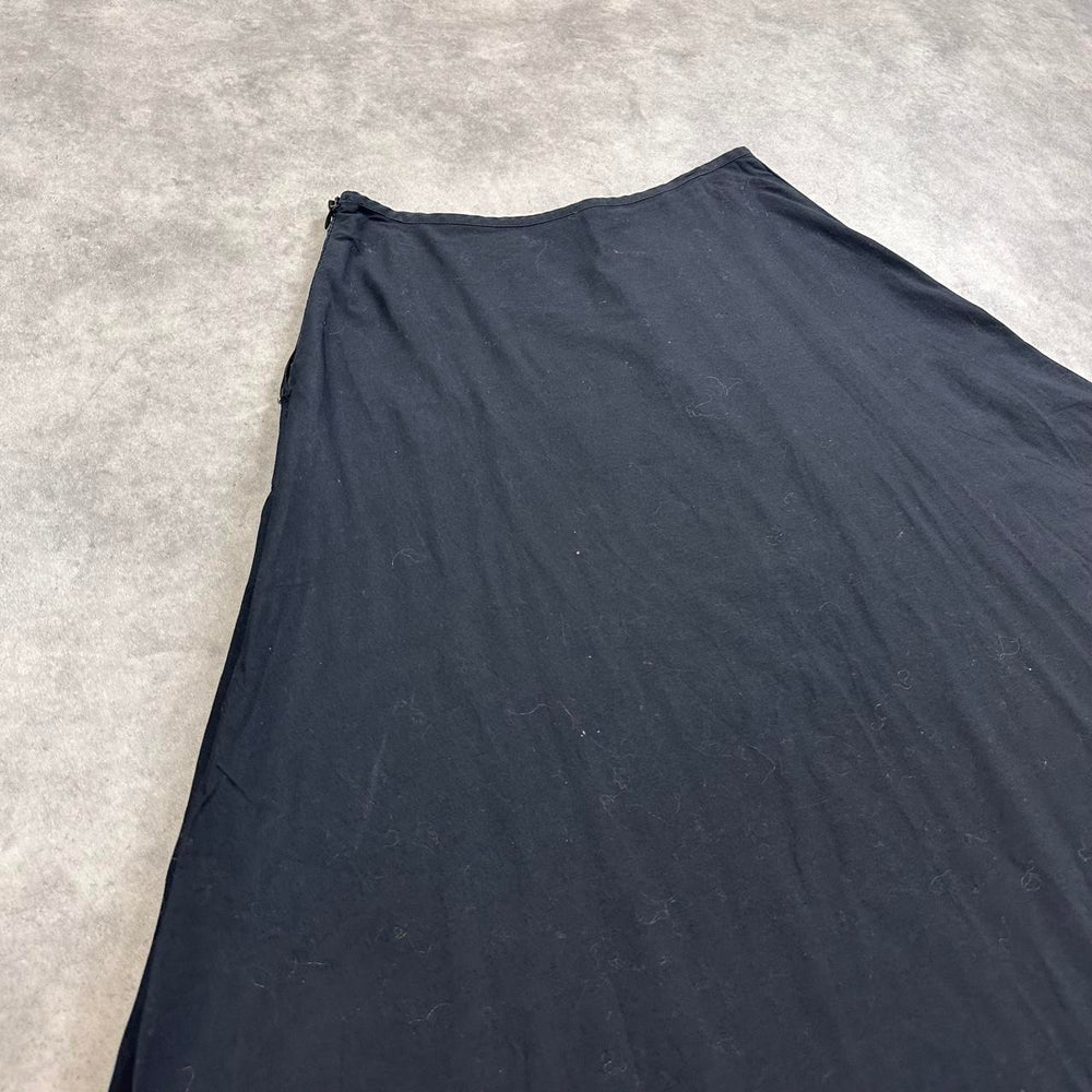 Black maxi skirt with zipper closure