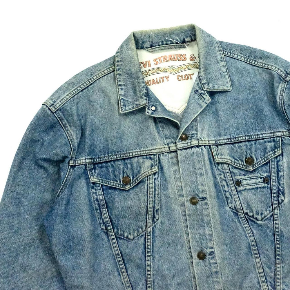 Vintage Levi’s denim jacket
