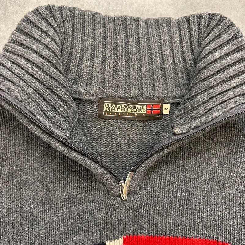 Vintage Napapijri 90s knit Jumper