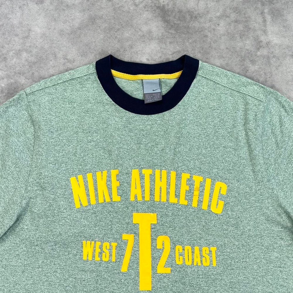 Nike t-shirt