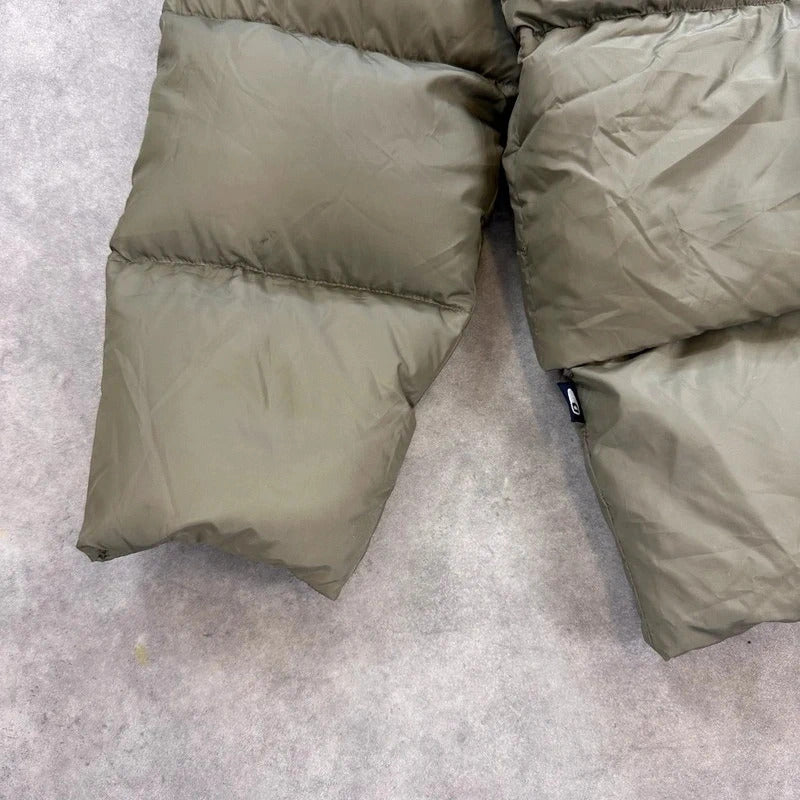 2000s Nike puffer jacket