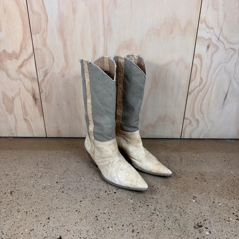 Canvas western boot