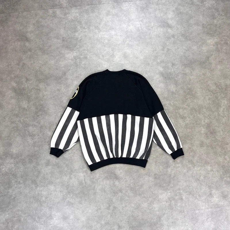 Vintage Juventus spell out jumper