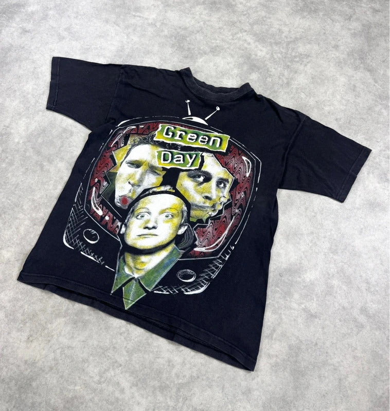 Vintage Green Day band t-shirt