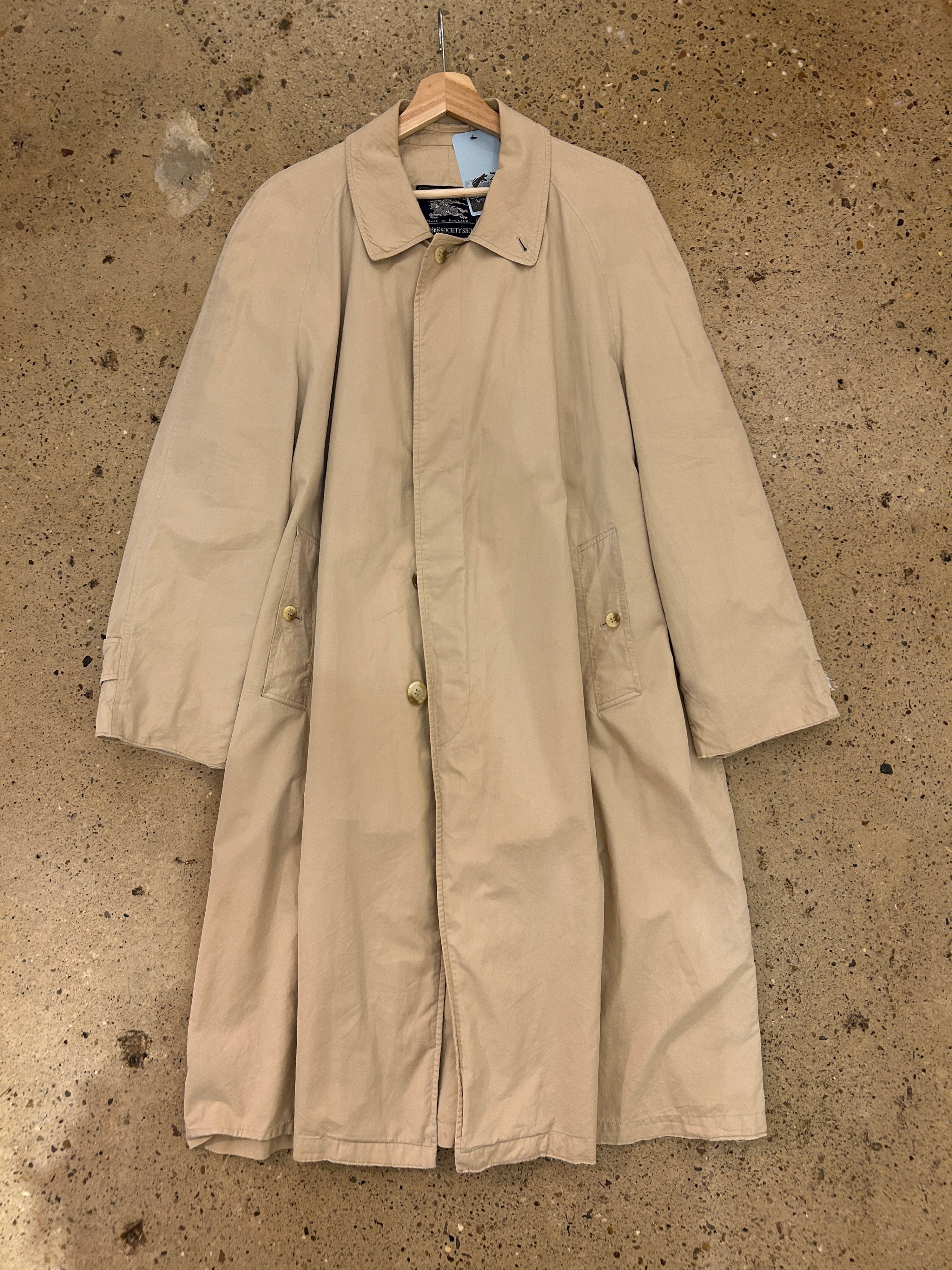 Un-lined Burberry Trench Coat